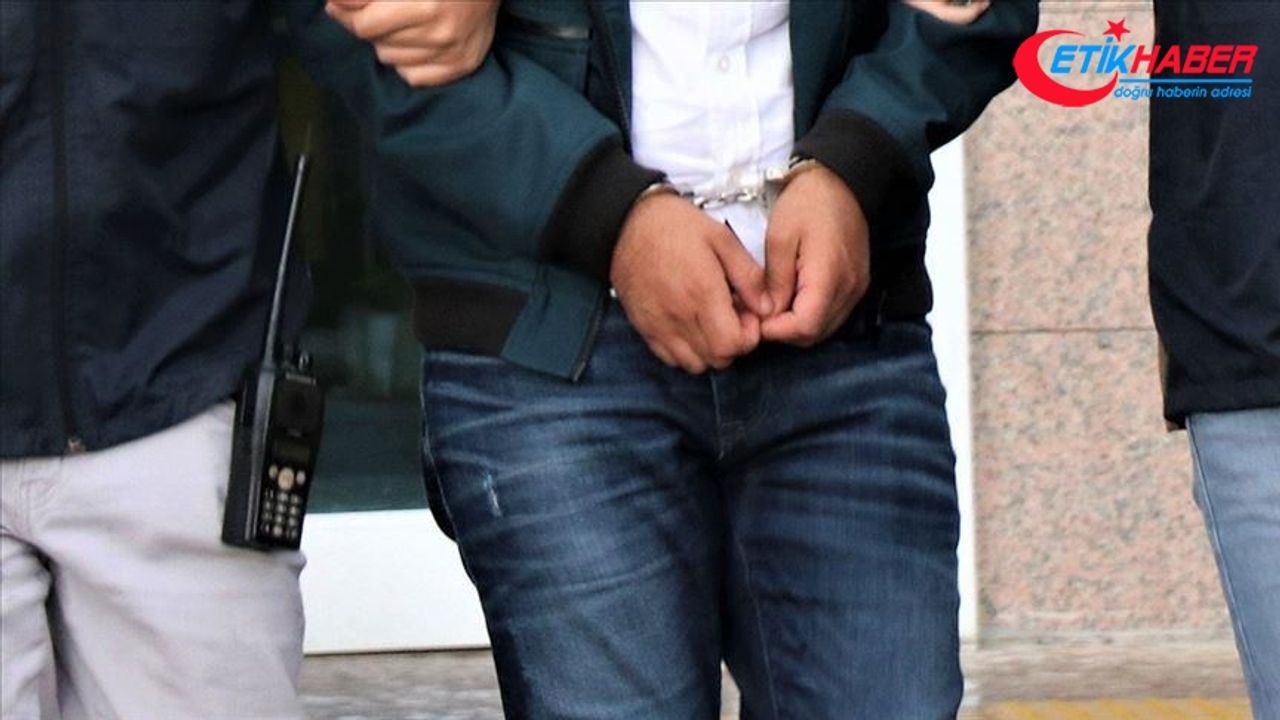 İzmir'de FETÖ'nün TSK yapılanmasına yönelik 6 operasyonda yakalanan şüphelilerden 438'i tutuklandı