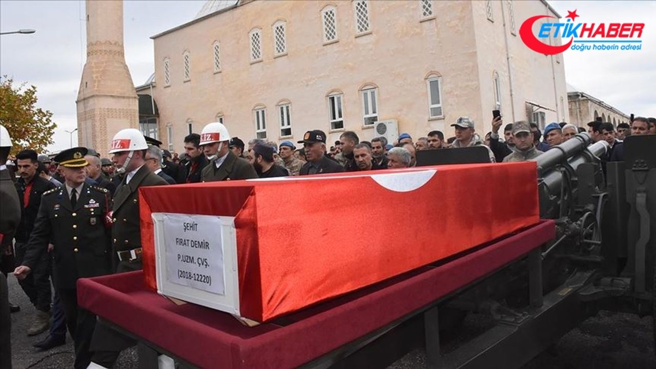 Silah kazasında şehit olan asker Adıyaman'da son yolculuğuna uğurlandı