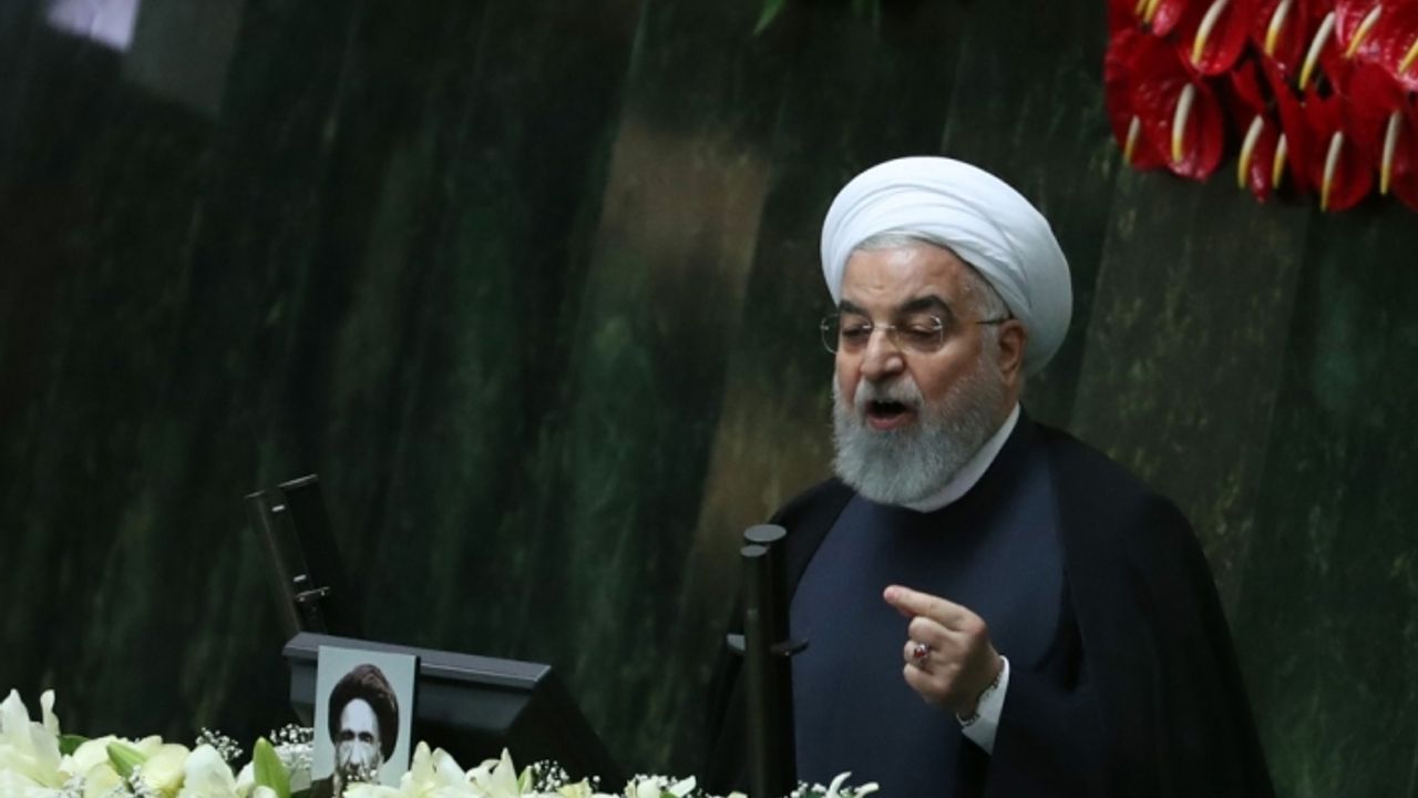 İran Cumhurbaşkanı Ruhani: "3. aşamada korona virüs ile uyum sürecine geçeceğiz"