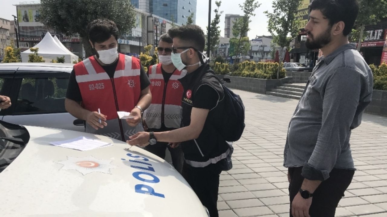 Maske takma zorunluluğuna uymayanlara ilk cezalar yazıldı