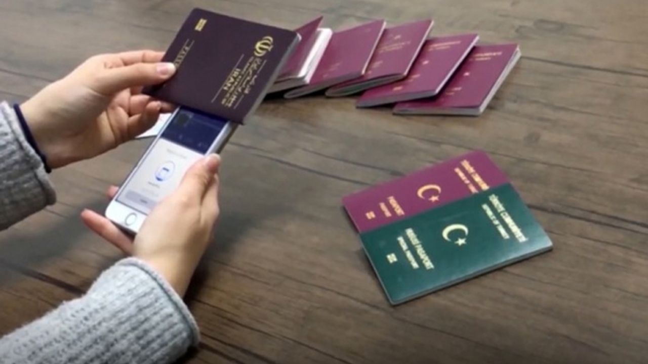 Türk yazılımcılar kimlik ve pasaportları temassız doğrulayan uygulama geliştirdiler