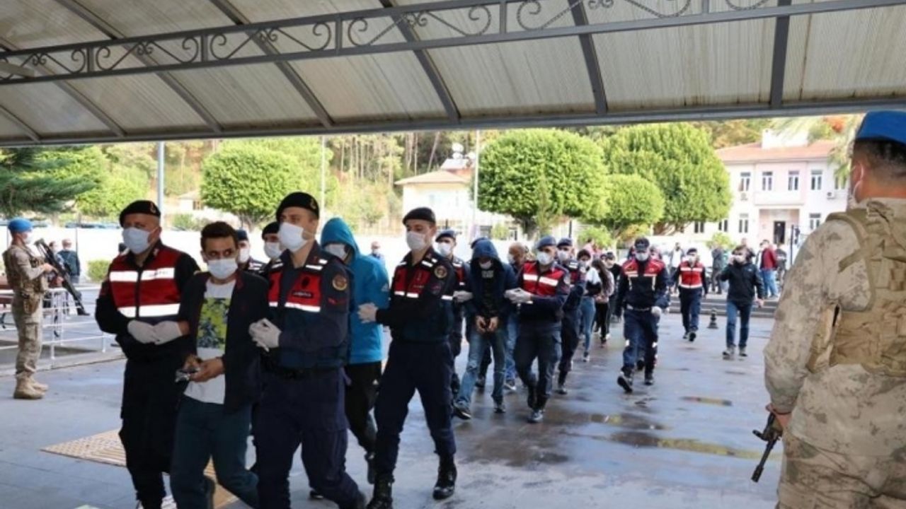 Jandarmanın ’Çelik Kafes’ operasyonuna 43 tutuklama