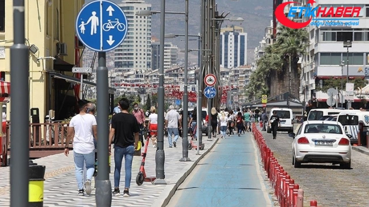 İzmir'in Menderes ilçesinde art arda depremler
