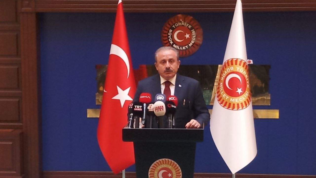 "10 bin dolar alan siyasetçiyi bilen ben değilim, açıklayacak olan da ben değilim"