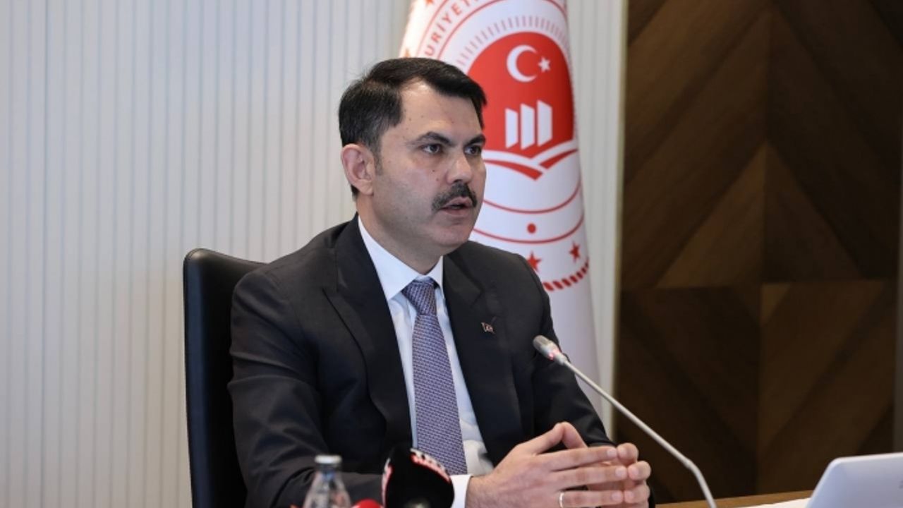 Bakan Kurum: "Toplam 2 bin 166,5 metreküp müsilajı bertarafa gönderdik"