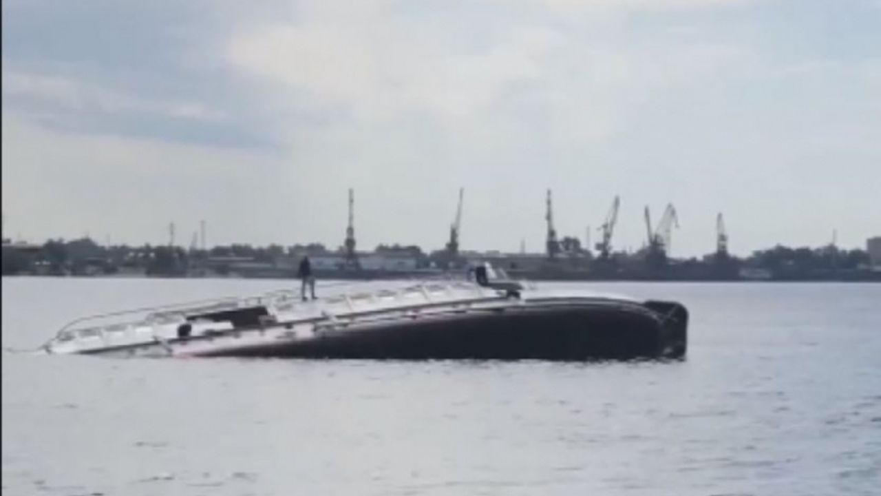Rusya’da batan geminin mürettabatı ölümden kıl payı kurtuldu