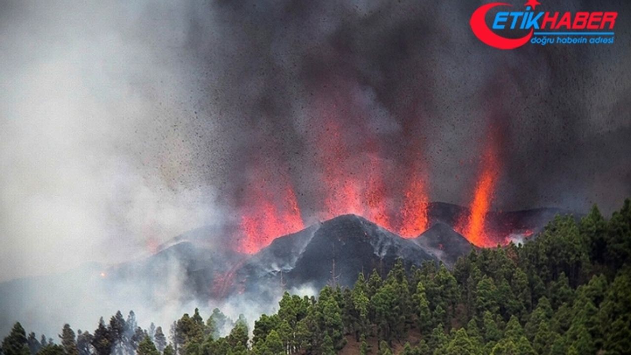 Kanarya Adaları'nda faaliyete geçen yanardağ nedeniyle 5 bin kişi tahliye ediliyor