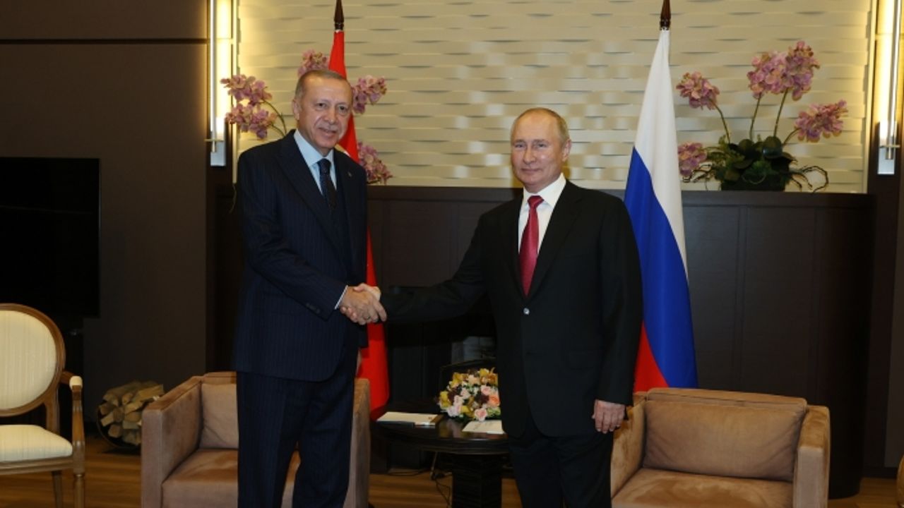 Erdoğan'ın davetini kabul eden Rusya Devlet Başkanı Putin, Türkiye'ye geliyor