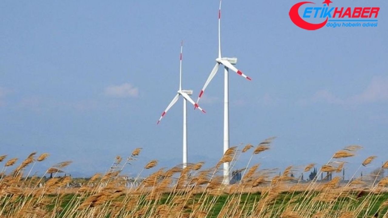 Rüzgar enerjisi proje gücü yıl sonunda 17 bin megavatı aşacak