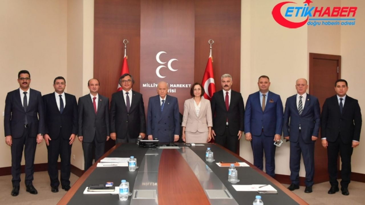 MHP Siyasi Etik Kurulu'nun "Türkiye Etik Kurulu Kanun Teklifi" MHP Lideri Bahçeli'ye sunuldu