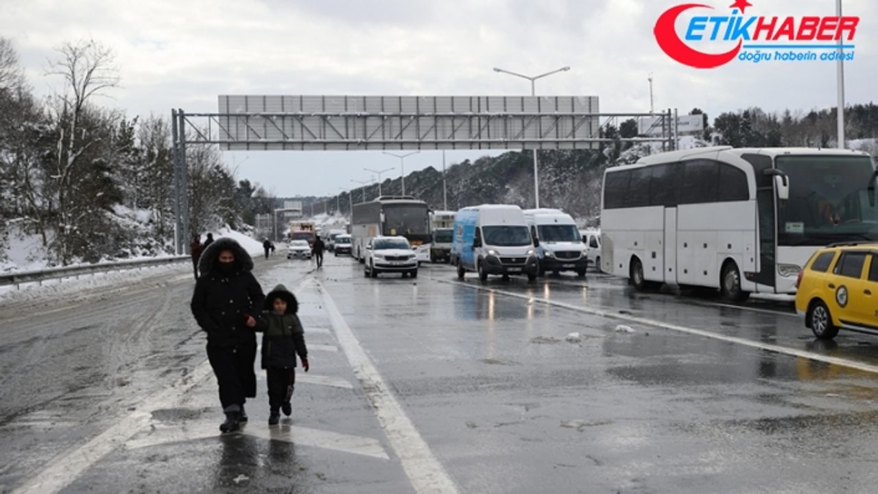 Trakya ve Anadolu'dan İstanbul yönüne seyahat eden araçların giriş kısıtlaması kaldırıldı