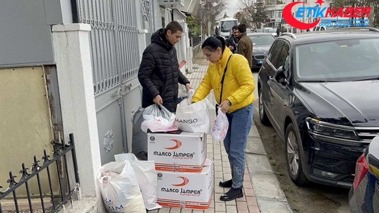 İstanbul'daki Ukraynalılardan ülkelerine yardım