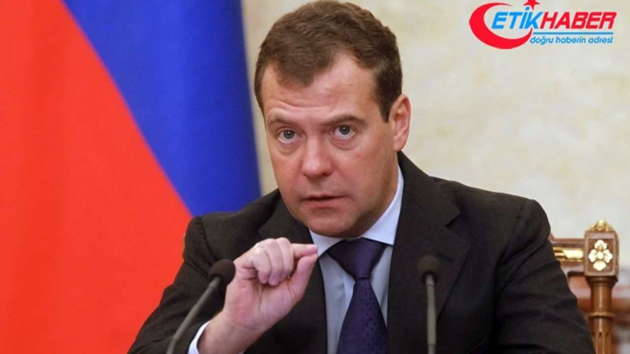 Rusya'dan Fransa'ya “ekonomik savaş gerçek savaşa dönebilir“ uyarısı