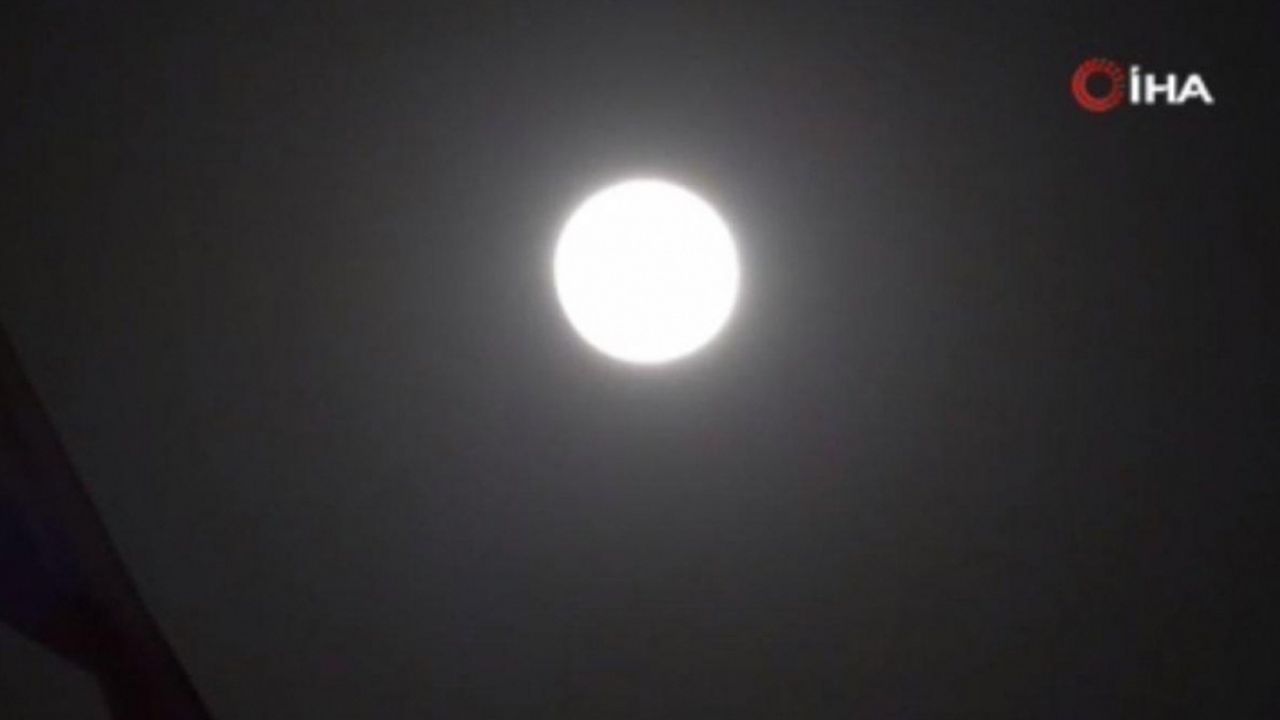 Süper Ay Tahran’da görüntülendi