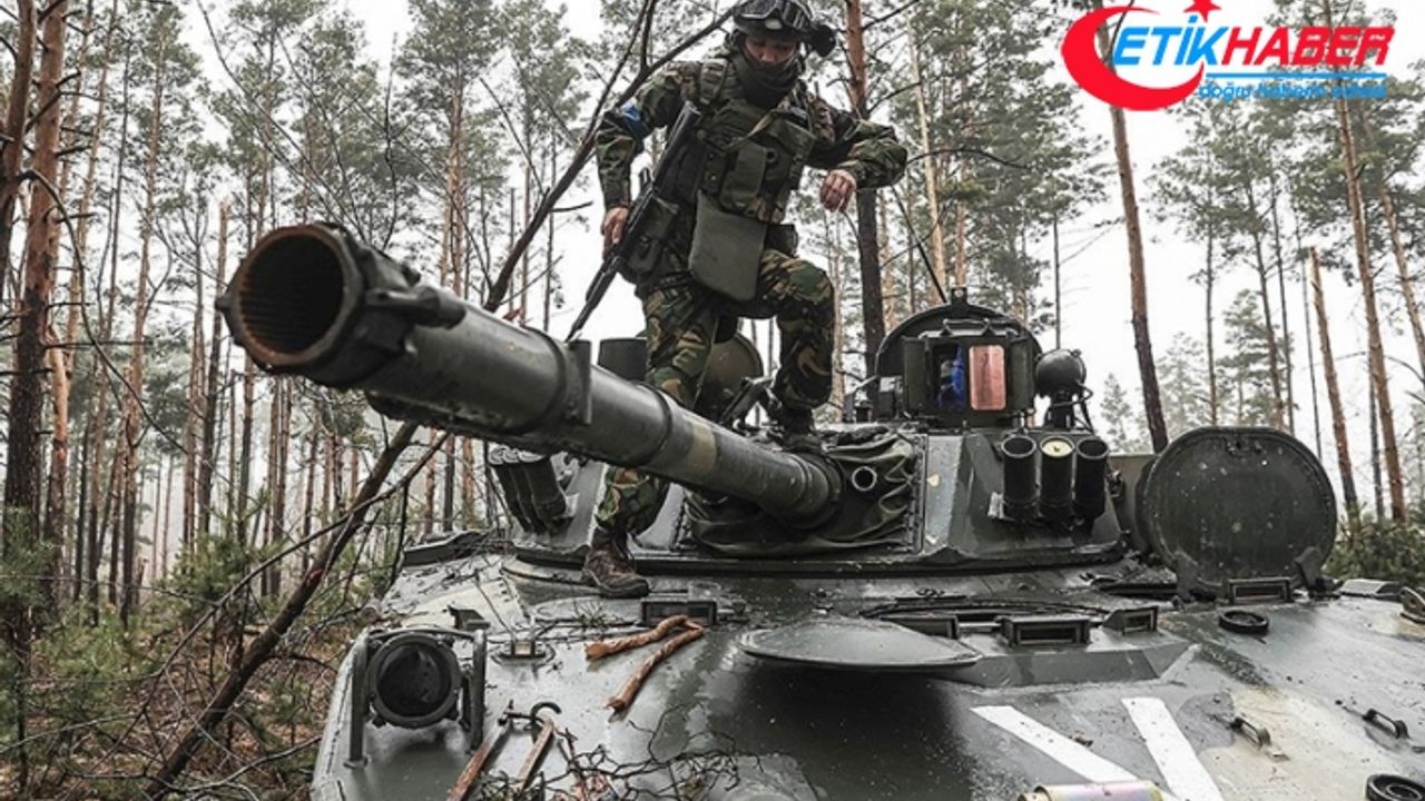 Ukrayna: Rus ordusu 28 bin 700 askerini, 1263 tankını kaybetti