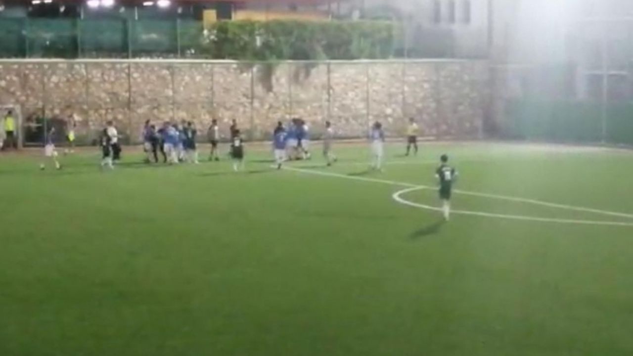 Amatör ligde kavga: Maçın 55. dakikasında sahadan çekilme kararı aldılar
