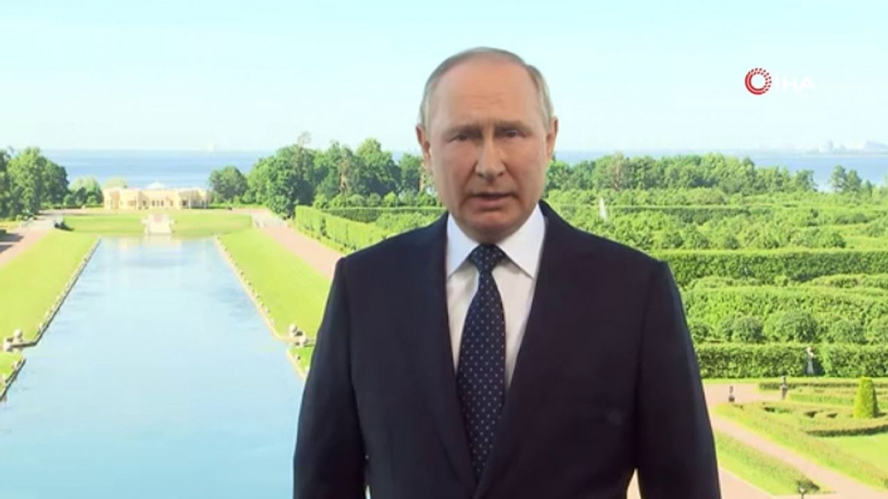 Putin: "Stratejik istikrarın sağlanması ve silah kontrolü için diyaloğa açığız"