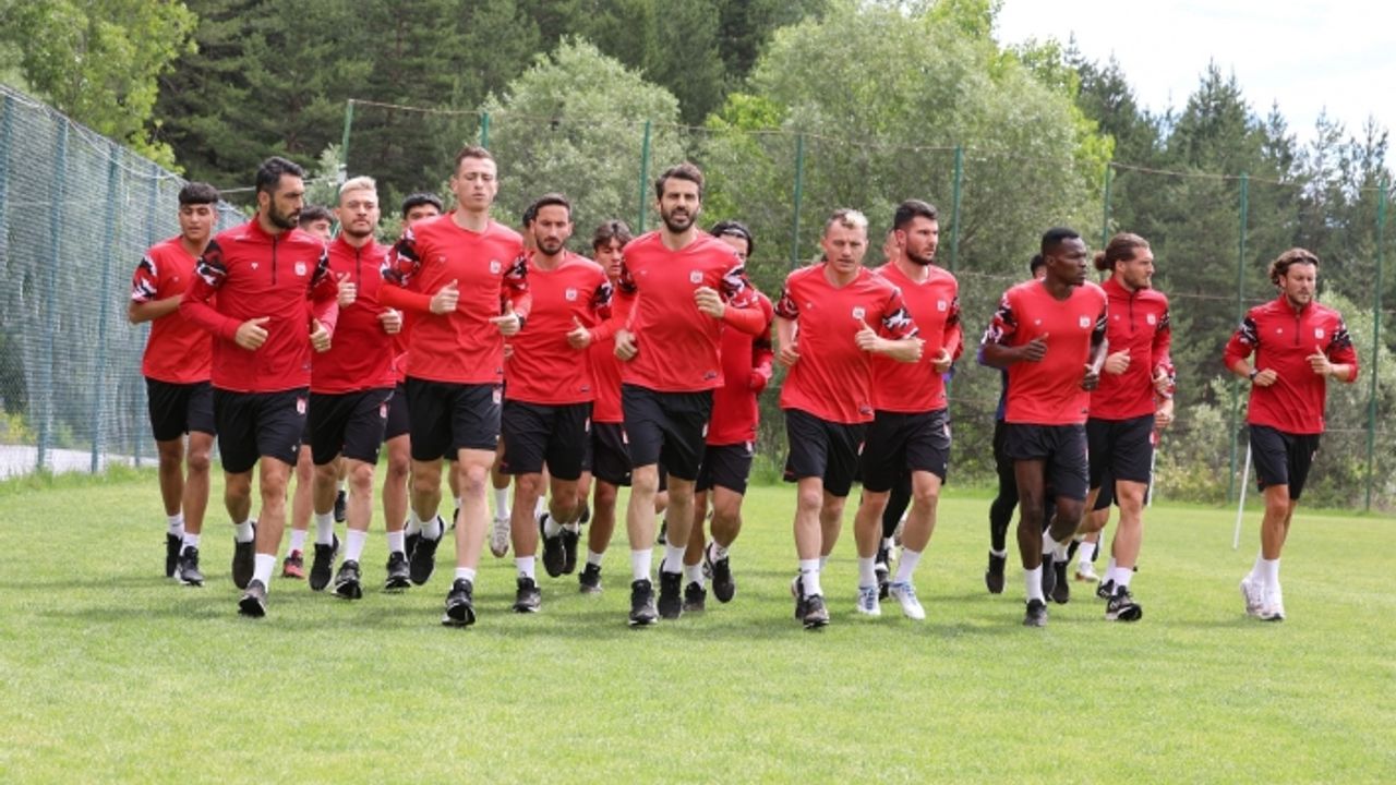 Sivasspor’da yeni sezon hazırlıkları devam ediyor