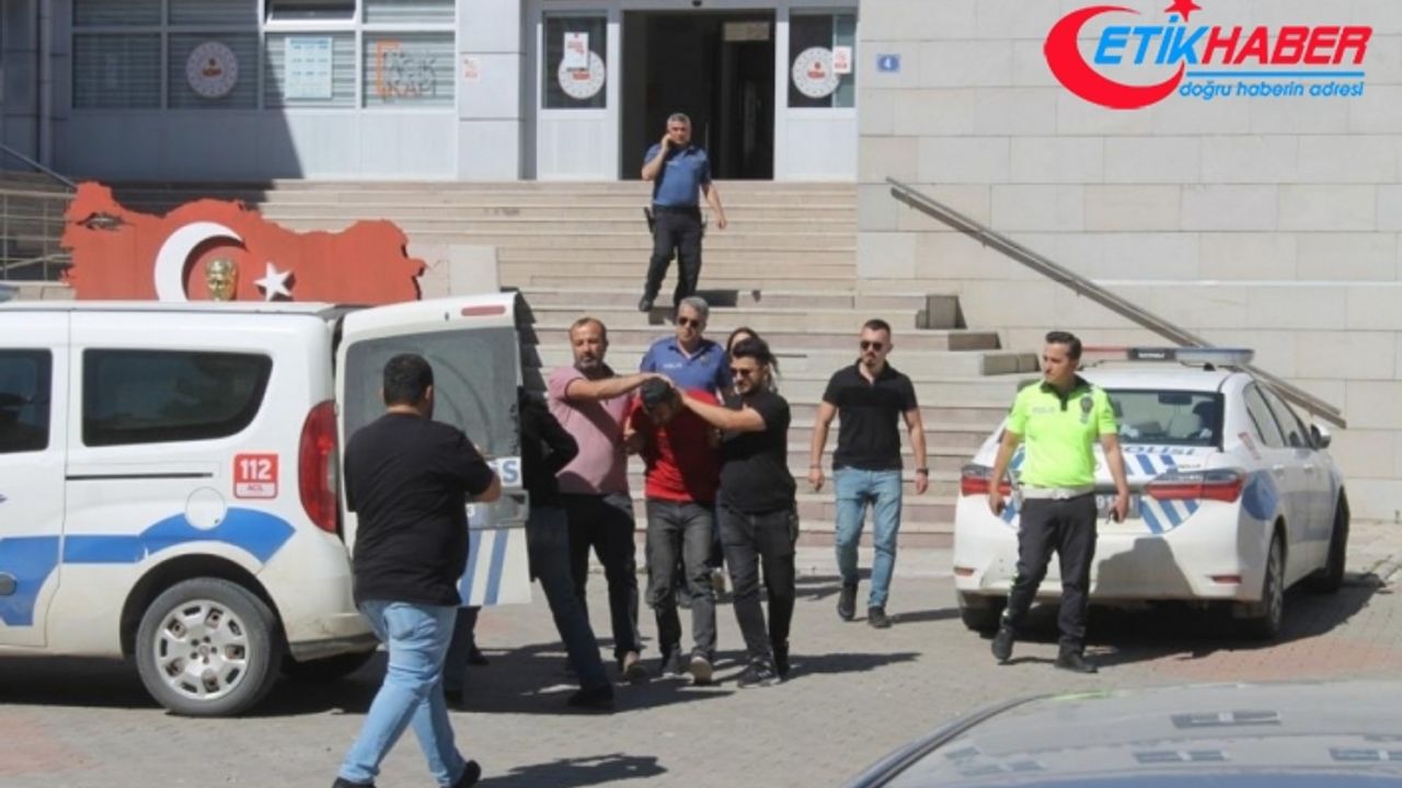 Ankara'da kayınbabasını bıçakla öldüren ve eşini yaralayan zanlı tutuklandı