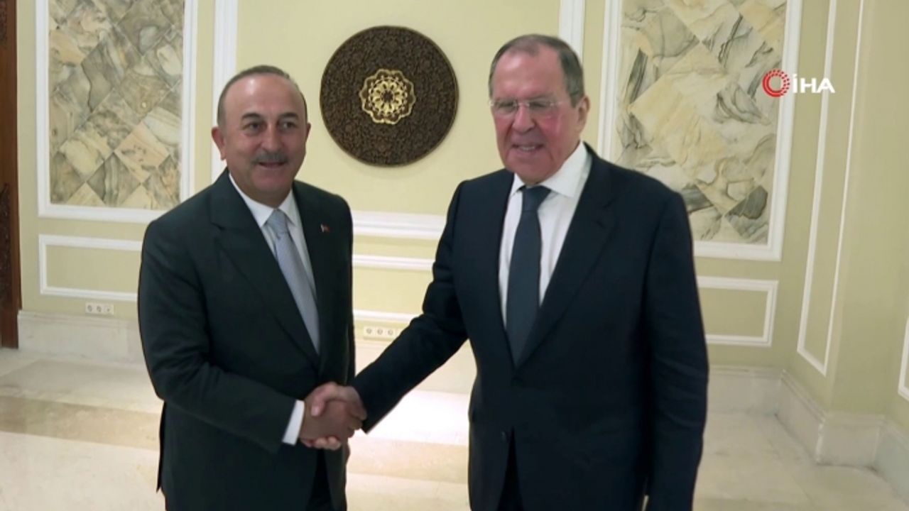 Bakan Çavuşoğlu, Rusya Dışişleri Bakanı Lavrov ile görüştü