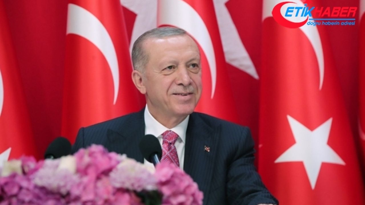 Cumhurbaşkanı Erdoğan: Yeni asgari ücret yüzde 30 ara zamla net 5 bin 500 lira oldu