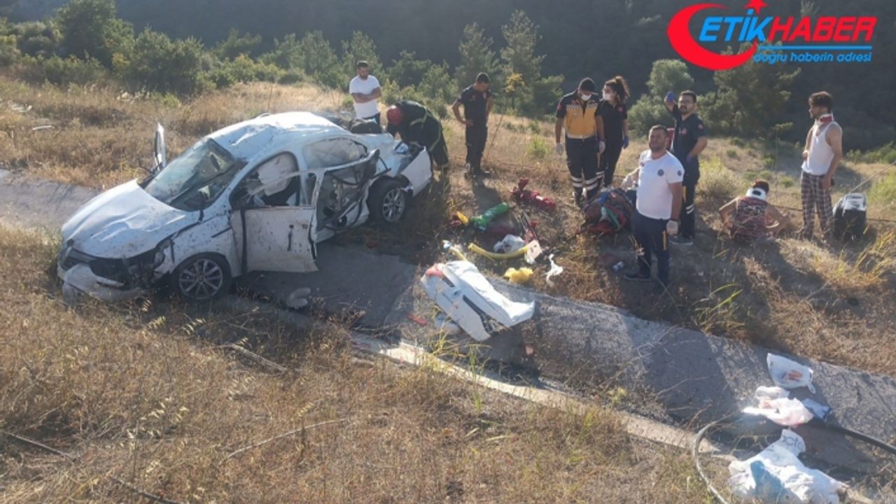Manisa'da trafik kazası: 3'ü ağır 5 yaralı