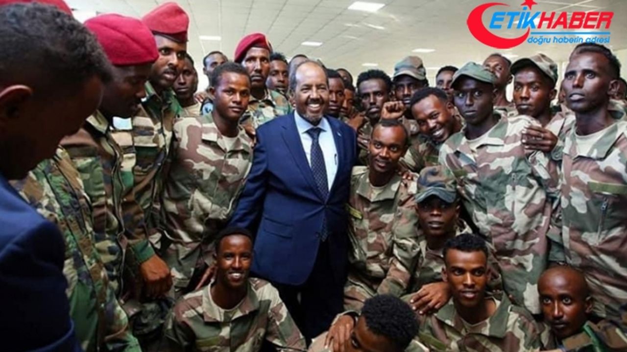 Somali Cumhurbaşkanı Mahmud, Isparta'daki 'Somalili Mehmetçikleri' ziyaret etti