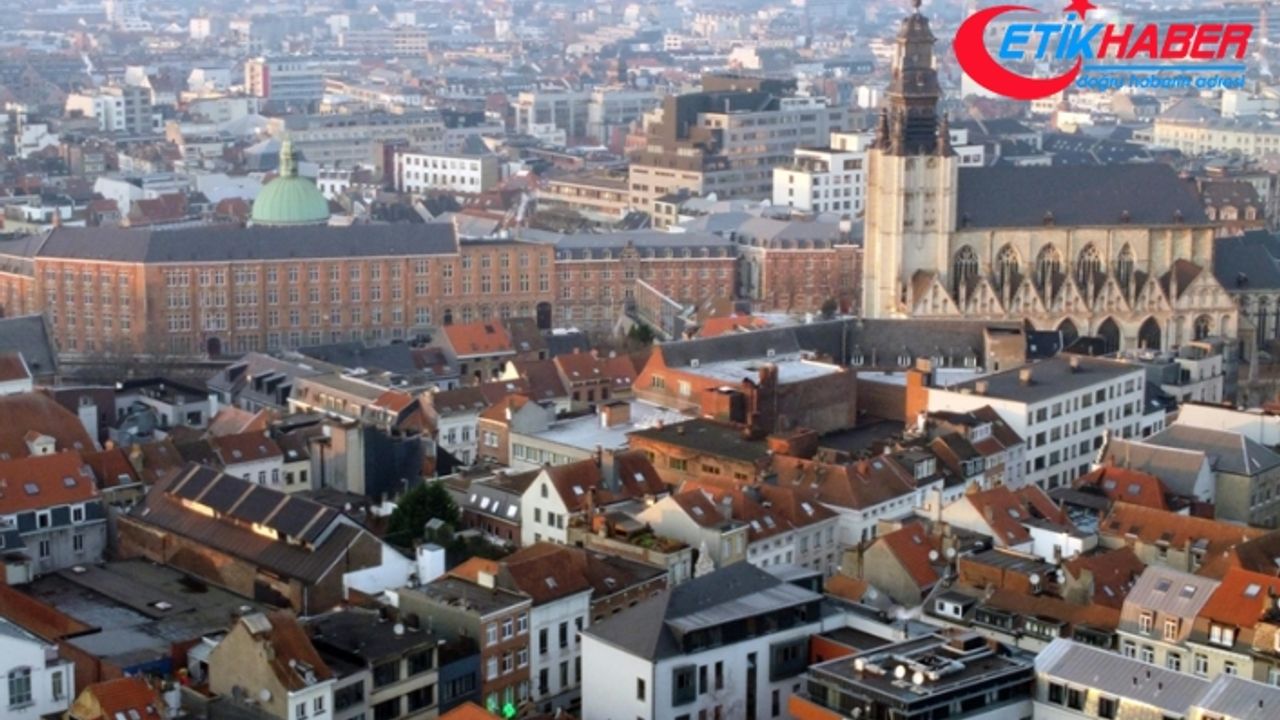 Brüksel'de kamuya açık alanlarda alkol tüketimi yasağının süresi uzatıldı