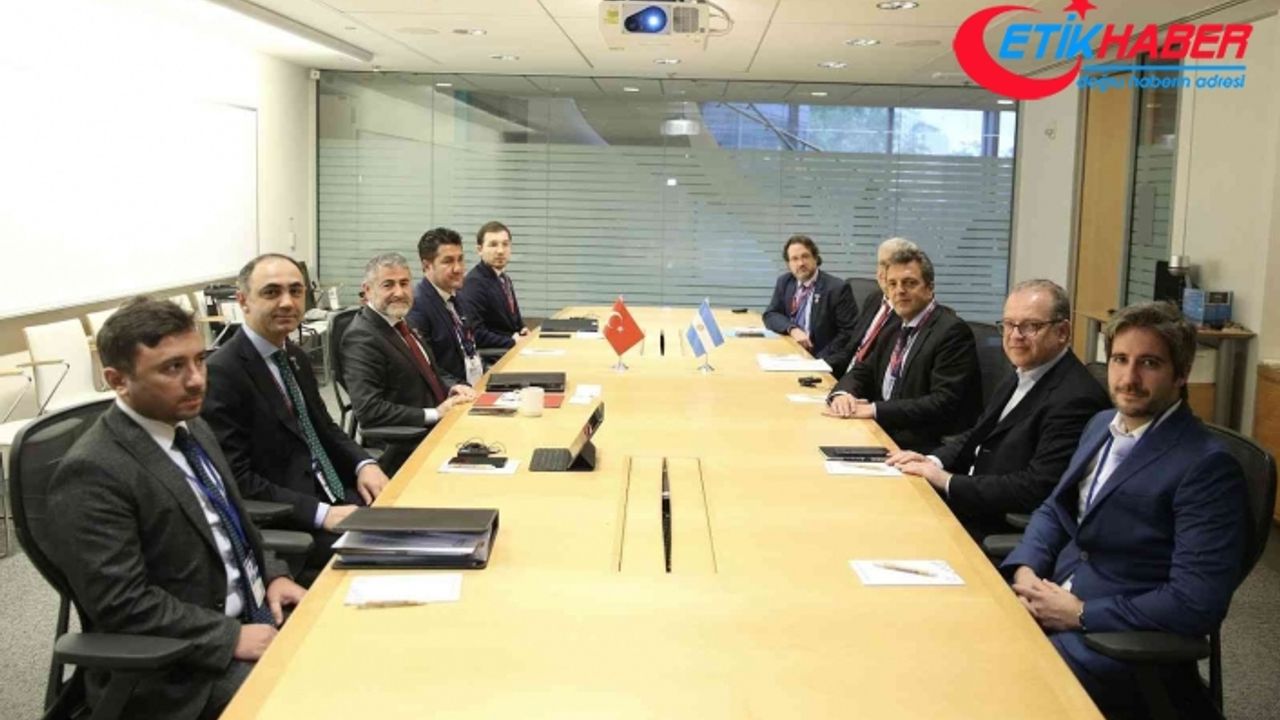 Hazine ve Maliye Bakanı Nebati, Arjantin Ekonomi Bakanı Sergio Massa ile görüştü