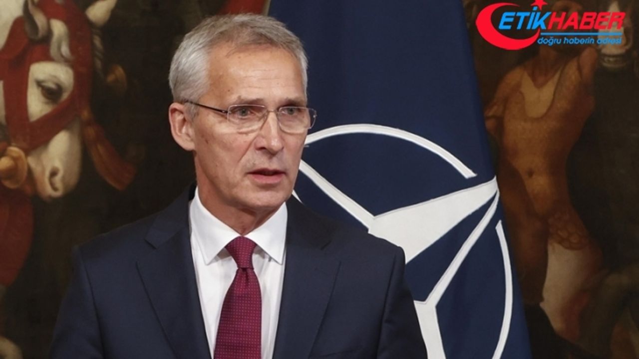 Stoltenberg: "(Kosova'ya ek asker gönderme) NATO'nun siyasi çözümden vazgeçtiği anlamına gelmez"