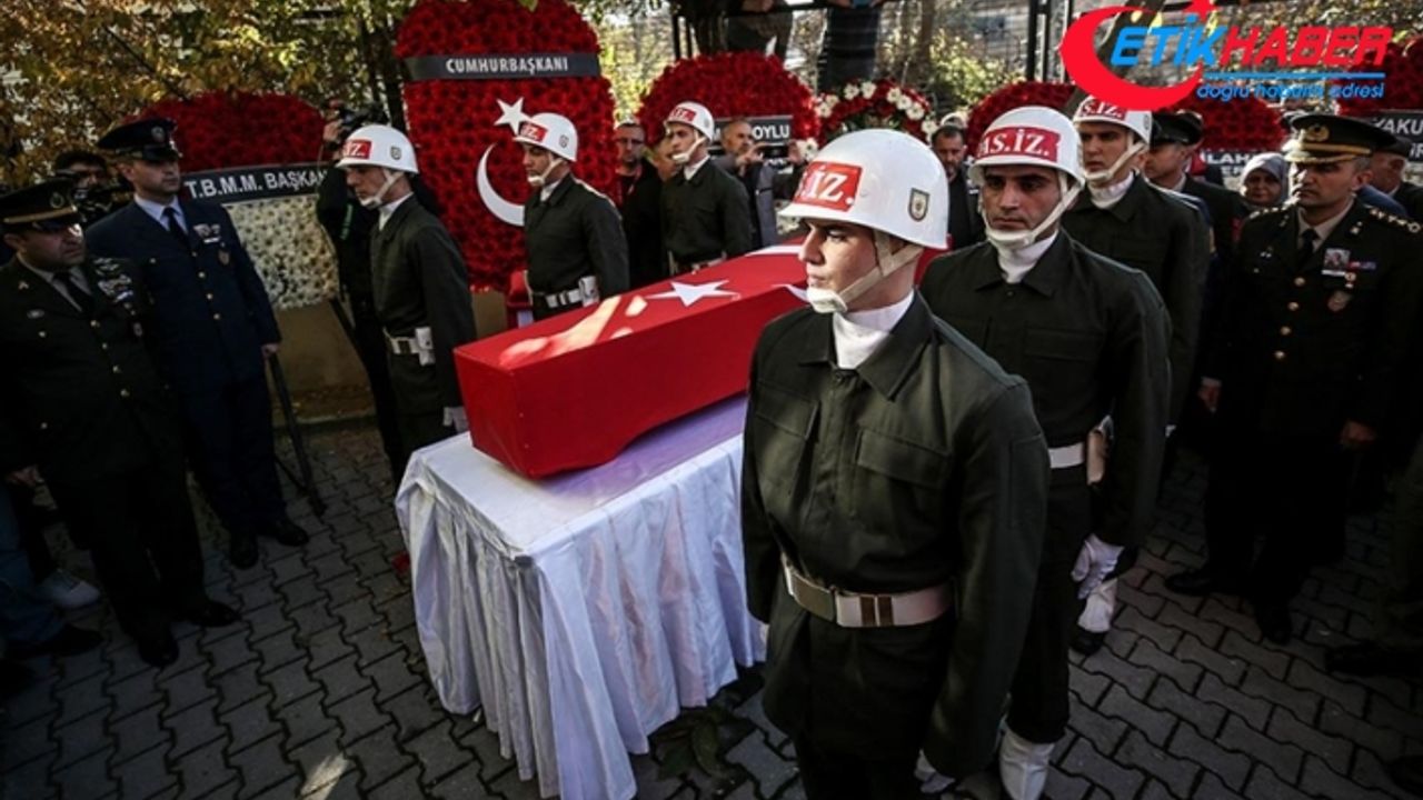 Şehit Piyade Astsubay Kıdemli Çavuş Emre Sevinç, Bursa'da son yolculuğuna uğurlandı