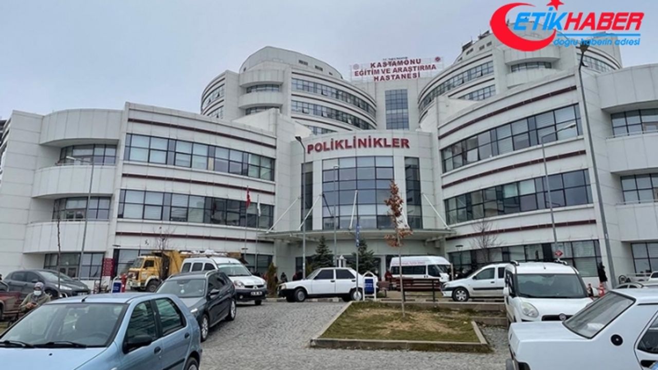 Kastamonu'da hastanede çıkan yangında 8 kişi dumandan etkilendi