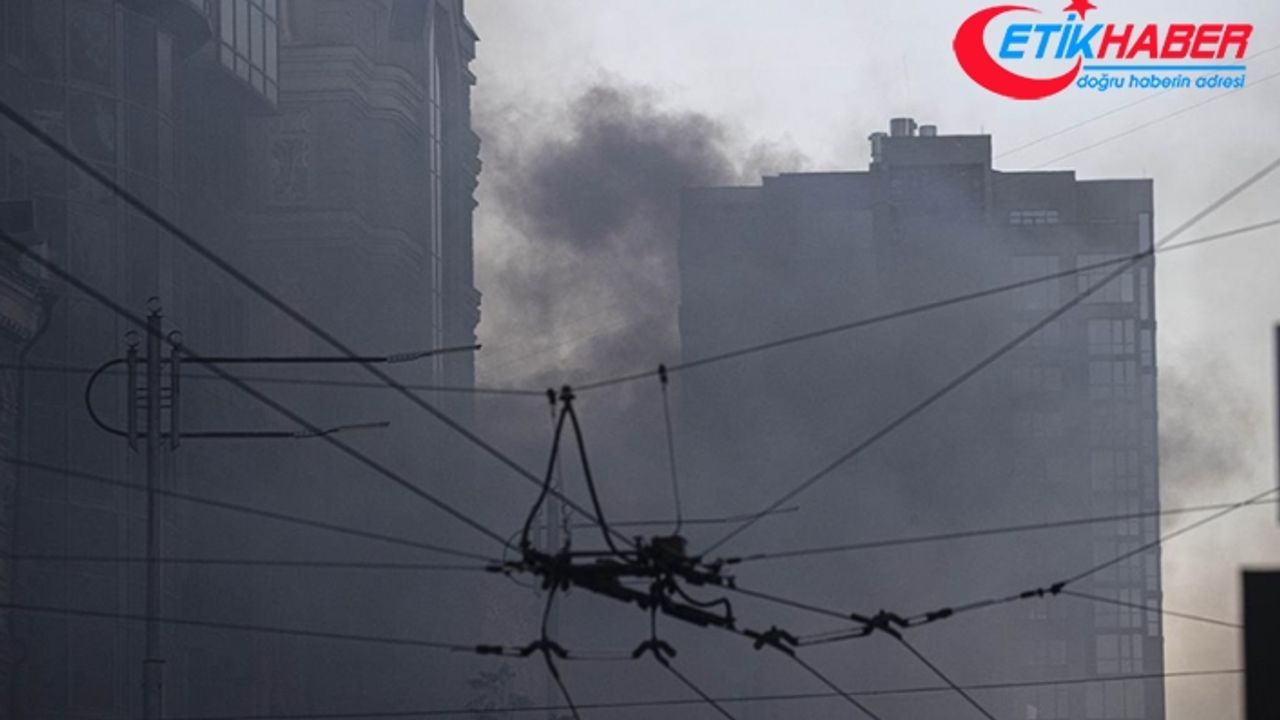 Kiev Belediye Başkanı Kliçko, kentte patlamalar olduğunu duyurdu
