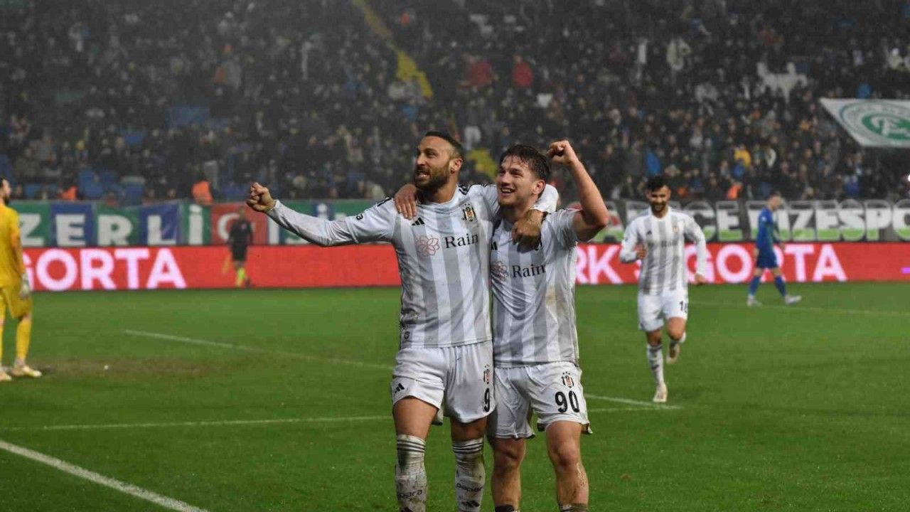 Semih Kılıçsoy’dan son 3 maçta 4 gol, 1 asist