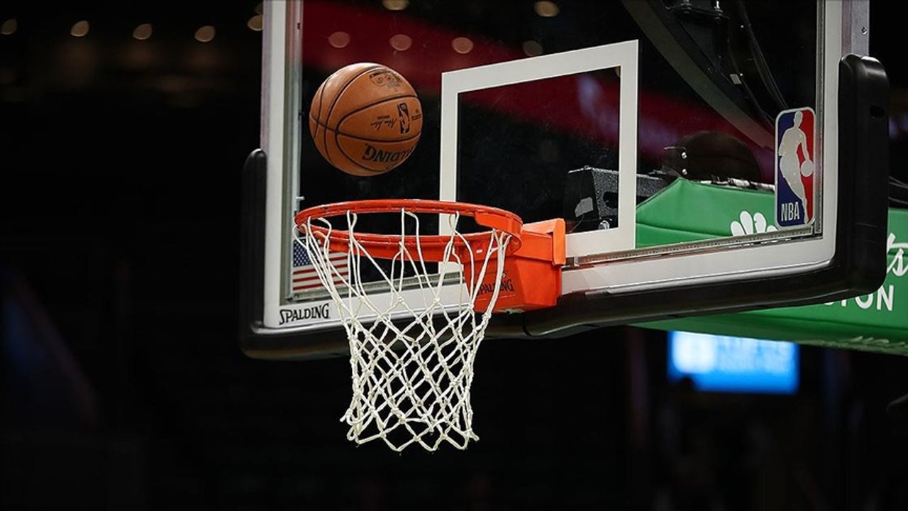 NBA'de Donovan Mitchell 40 sayı attı, Cavaliers üst üste 7. galibiyetini aldı
