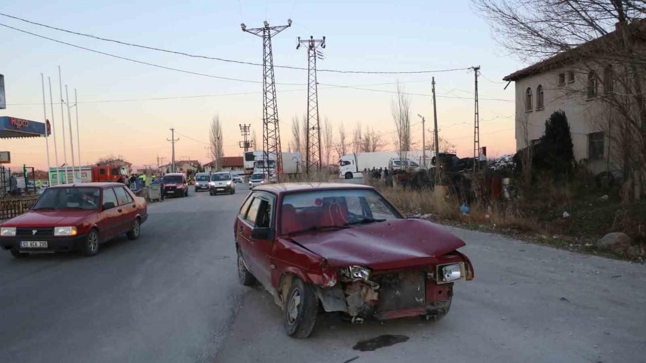 Afyonkarahisar’da zincirleme trafik kazası: 10 yaralı