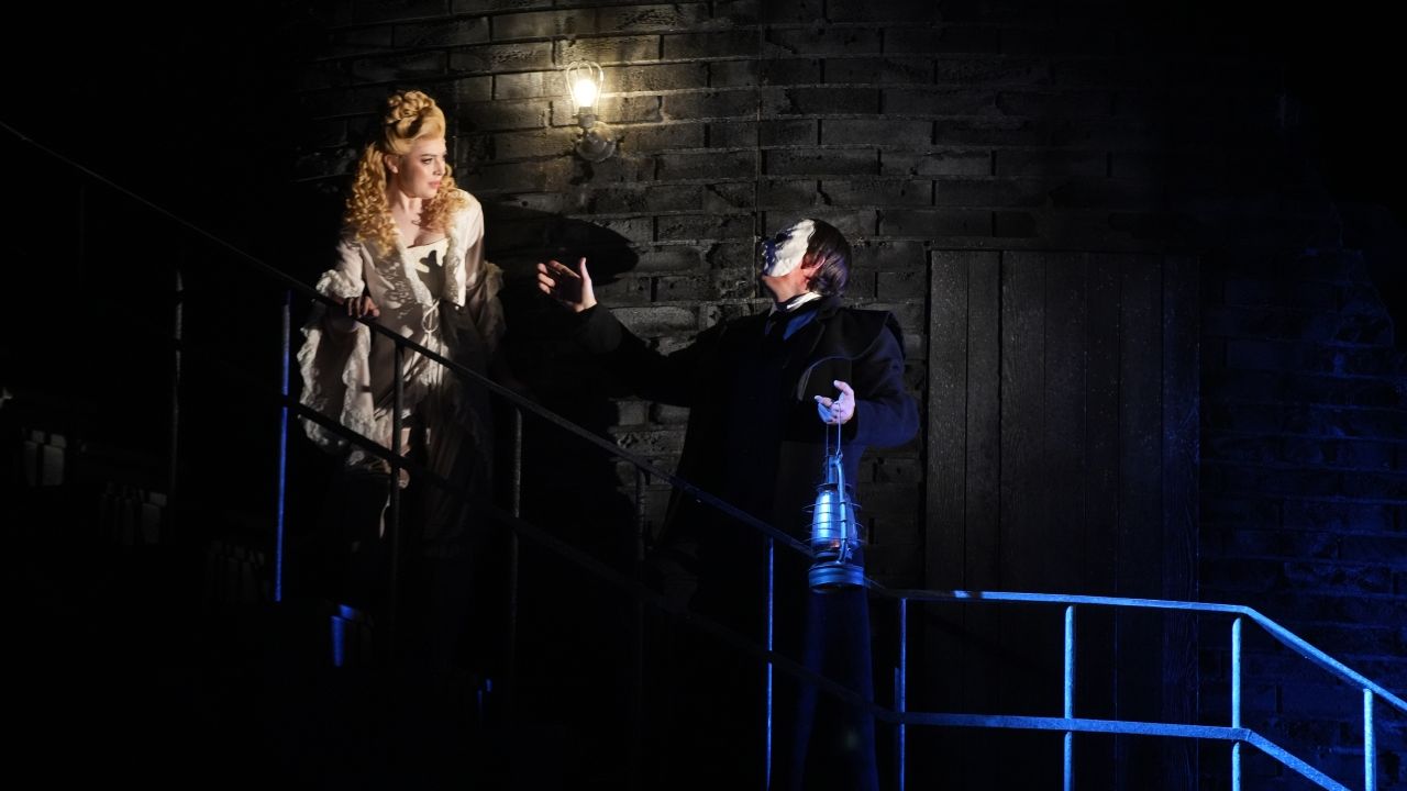 Broadway'in Operadaki Hayalet müzikali Belgrad'da sahnelendi