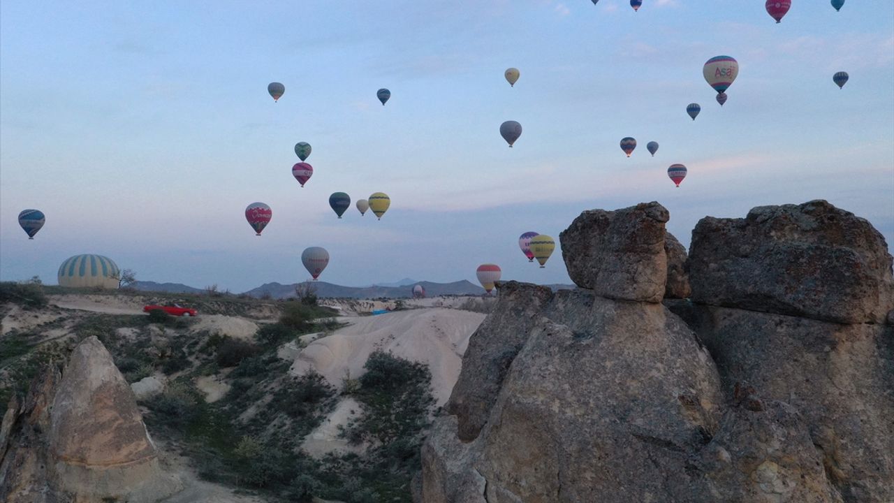 Kapadokya'yı son 10 yılda 5 milyona yakın turist kuş bakışı seyretti