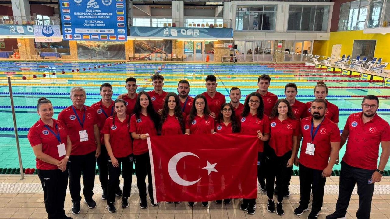 Milli sporcular, Paletli Yüzme Havuz Avrupa Şampiyonası'nda 4 madalya kazandı