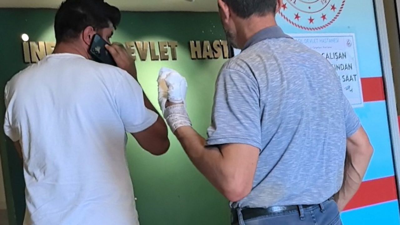 Elini bıçkıya kaptıran adamın parmakları parçalandı