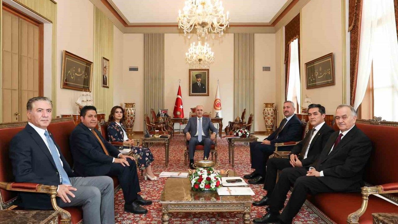 TBMM Başkanı Kurtulmuş, Meclis’te grubu bulunan siyasi partilerin grup başkanvekillerini kabul etti