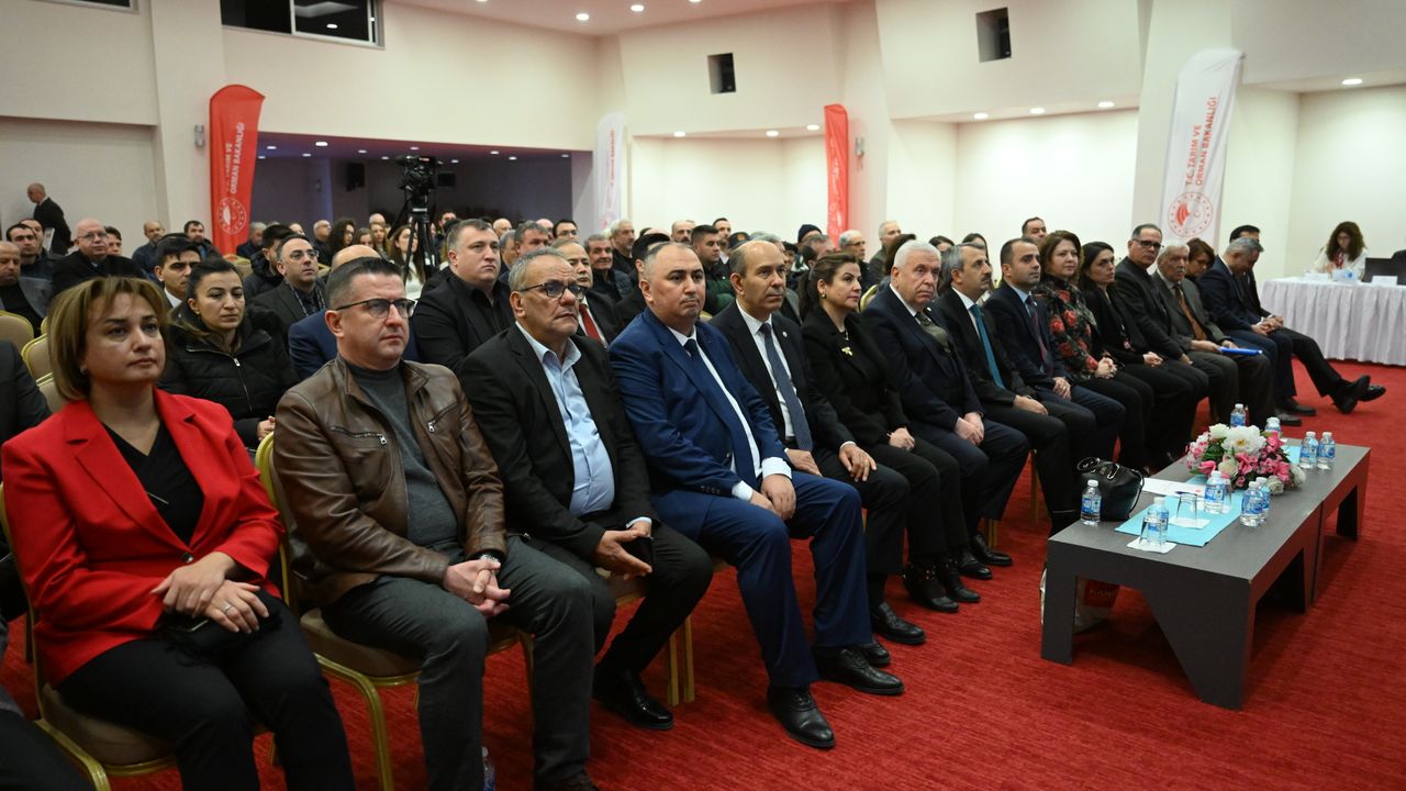 Edirne'de Trakya Karaçalı Balı Coğrafi İşaret Çalıştayı düzenlendi