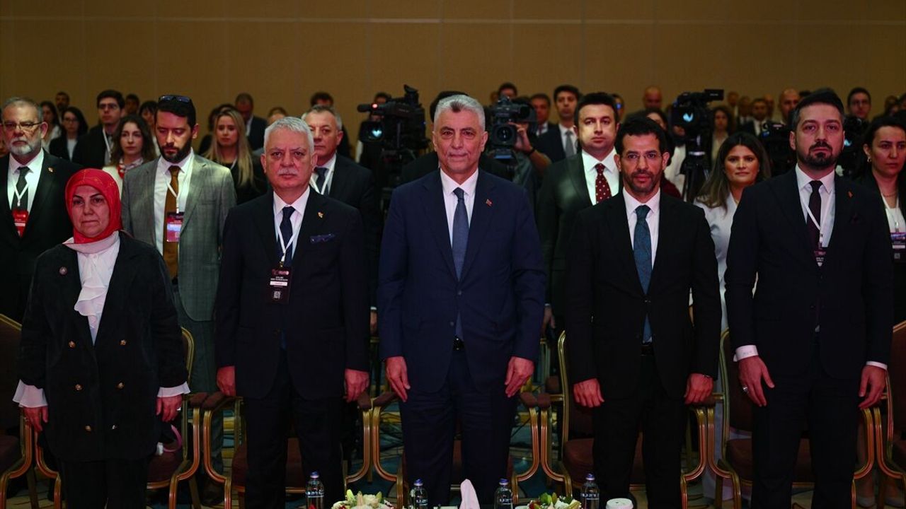 Ticaret Bakanı Bolat, 'Dijital Çağda Rekabet Politikaları Çalıştayı'nda konuştu: