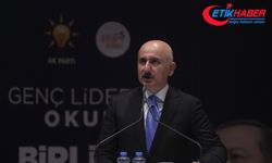 Bakan Karaismailoğlu, AK Parti Genç Liderler Okulu programına katıldı: