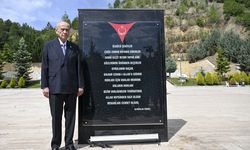 Ülkü Ocakları'nın "eğitim programı" başladı. MHP Lideri Devlet Bahçeli, ilk olarak Ülkücü Şehitler Anıtı'nı ziyaret etti