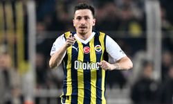Fenerbahçe, Mert Hakan Yandaş'ın sözleşmesini uzattı