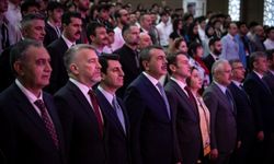 Bakan Tekin, GençTek "Akran Öğrenme ve Genç Bilişim Ekosistemi Zirvesi"nde konuştu: