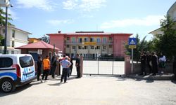 Giresun'da lisede silahlı saldırıya uğrayan geçici işçi statüsündeki 2 kız kardeş öldü