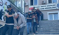 İstanbul'da "change" araçlara eksperde kusursuz raporu çıkartıp satan 9 şüpheli yakalandı