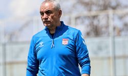 Net Global Sivasspor Teknik Direktörü Çalımbay'dan taraftara çağrı: